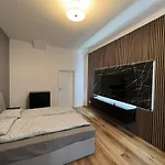 Urania Apartment